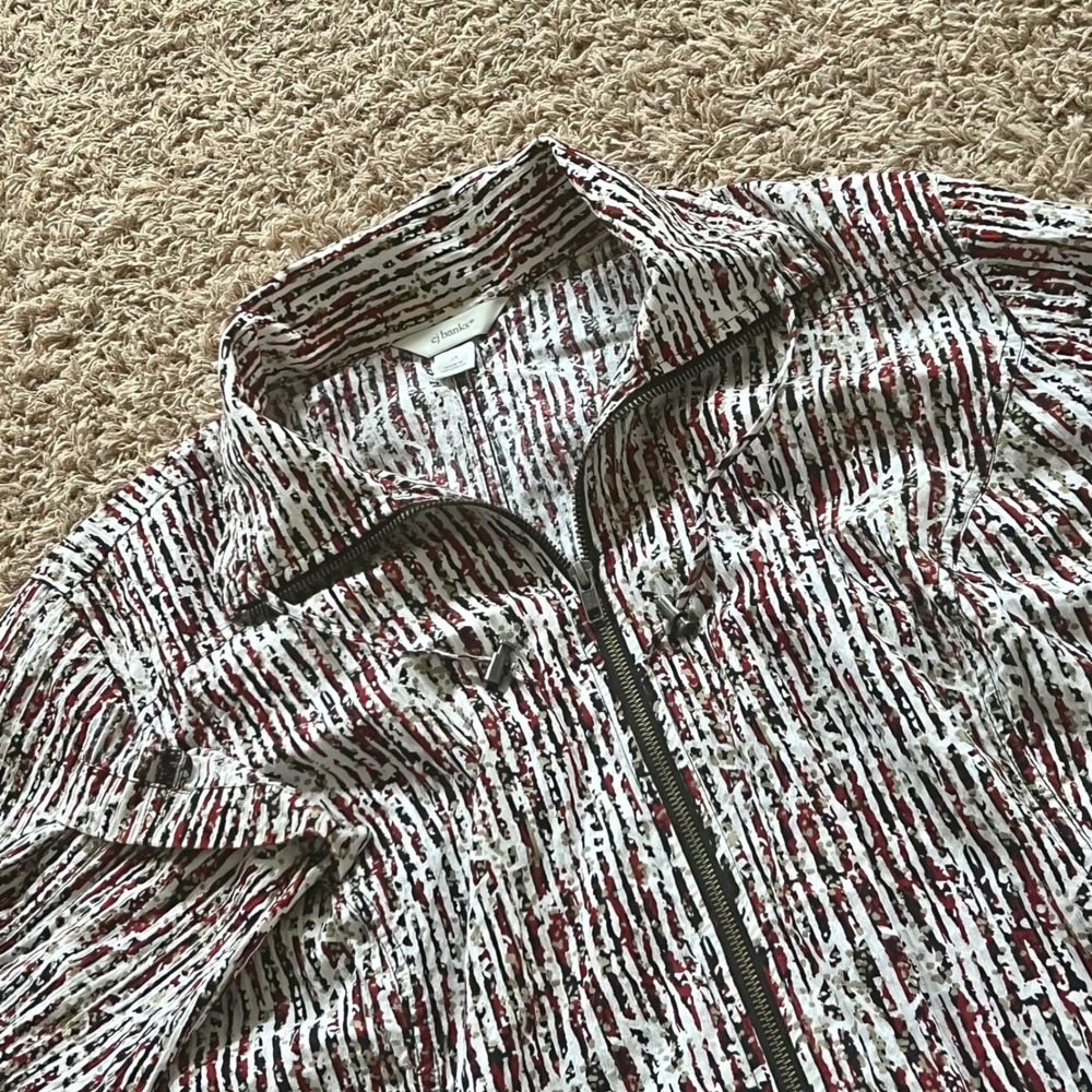 CJ Banks Womens 2X Red Black White Abstract Stripe Zip Up Lightweight Jacket